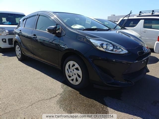 toyota aqua 2018 CFJ1520254 image 2