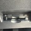 toyota prius 2019 CFJ1599117 image 12