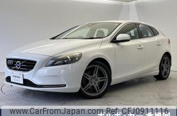 volvo v40 2014 quick_quick_MB4164T_YV1MV485BE2137583