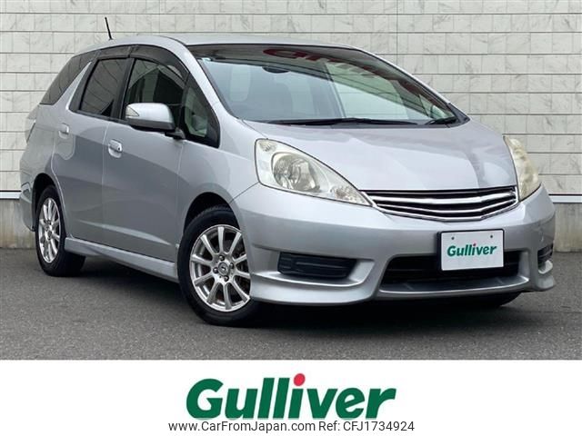 honda fit-shuttle 2011 CFJ1734924 image 1