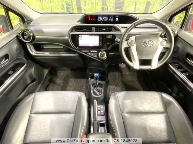 toyota aqua 2016 CFJ1848028 image 2