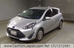 toyota aqua 2017 -TOYOTA 【奈良 532ﾔ5868】--AQUA DAA-NHP10--NHP10-6696135---TOYOTA 【奈良 532ﾔ5868】--AQUA DAA-NHP10--NHP10-6696135-