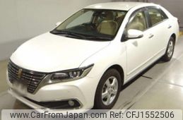 toyota premio 2017 CFJ1552506