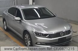 volkswagen passat 2017 -VOLKSWAGEN--VW Passat WVWZZZ3CZHE132831---VOLKSWAGEN--VW Passat WVWZZZ3CZHE132831-