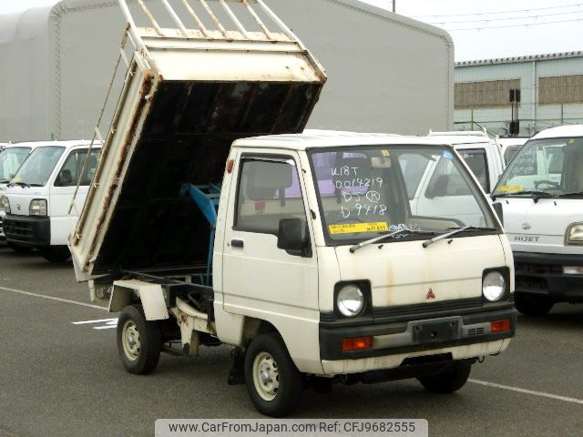 mitsubishi minicab-truck 1990 No.15431 image 1