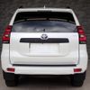 toyota land-cruiser-prado 2023 25632102 image 4