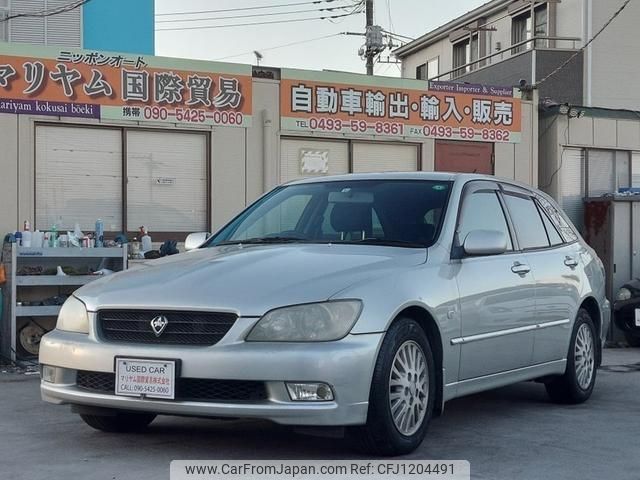 toyota altezza-gita 2002 quick_quick_TA-GXE10W_GXE10W-0105556 image 1