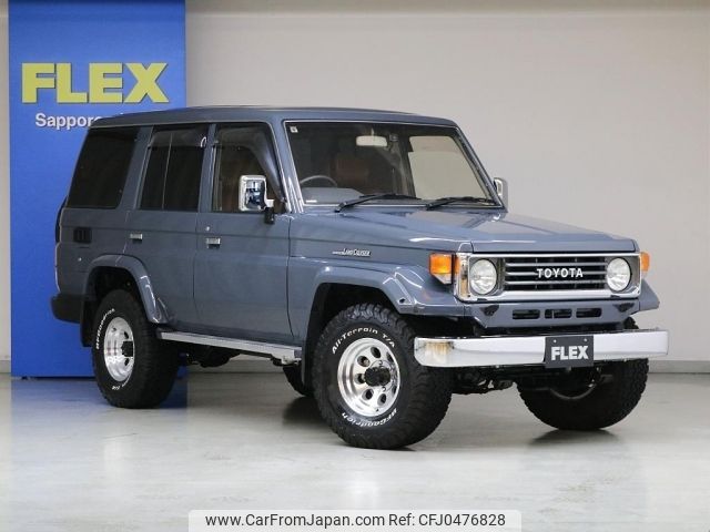 1997 Toyota Land Cruiser KC-HZJ77HV 4WD - Car Price $31,006