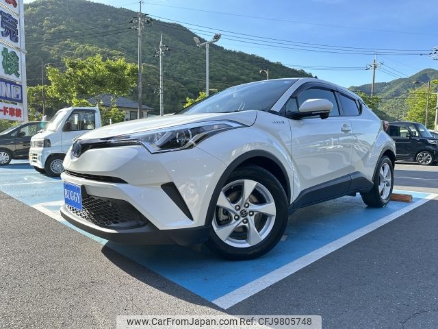 toyota c-hr 2017 -TOYOTA--C-HR DAA-ZYX10--ZYX10-2090782---TOYOTA--C-HR DAA-ZYX10--ZYX10-2090782- image 1