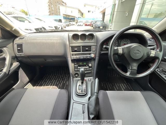 nissan skyline 1998 CFJ1542218 image 2