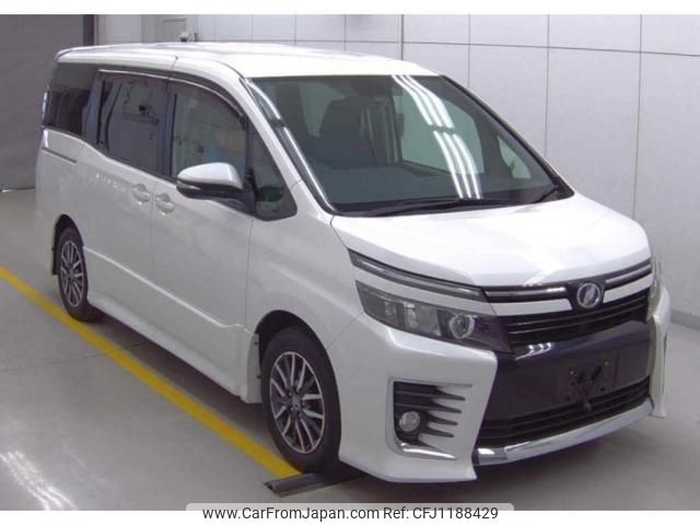 toyota voxy 2016 quick_quick_DBA-ZRR80W_0242526 image 1