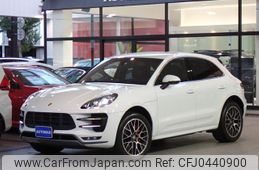 porsche macan 2015 GOO_JP_700080027030241111002