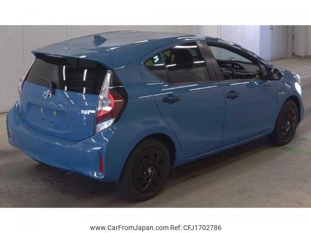 toyota aqua 2020 CFJ1702786 image 2