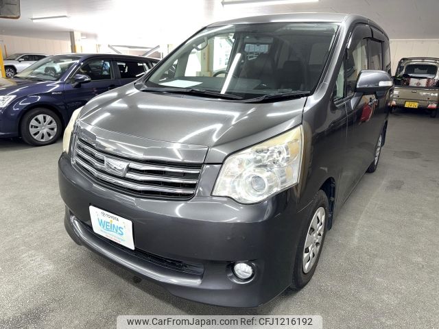 toyota noah 2011 AF-ZRR70-0443016 image 1