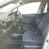 toyota vitz 2018 -TOYOTA--Vitz DBA-NSP130--NSP130-2290458---TOYOTA--Vitz DBA-NSP130--NSP130-2290458- image 6