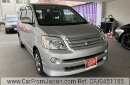 toyota noah 2005 quick_quick_DBA-AZR60G_0472725