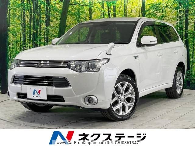 mitsubishi outlander-phev 2013 -MITSUBISHI--Outlander PHEV DLA-GG2W--GG2W-0008769---MITSUBISHI--Outlander PHEV DLA-GG2W--GG2W-0008769- image 1