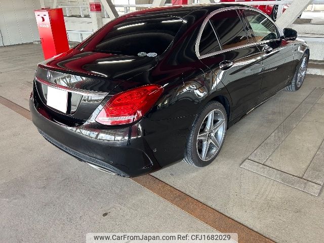 mercedes-benz c-class 2018 CFJ1682029 image 2