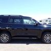 toyota land-cruiser-prado 2018 646828-N2024050192F-10 image 4
