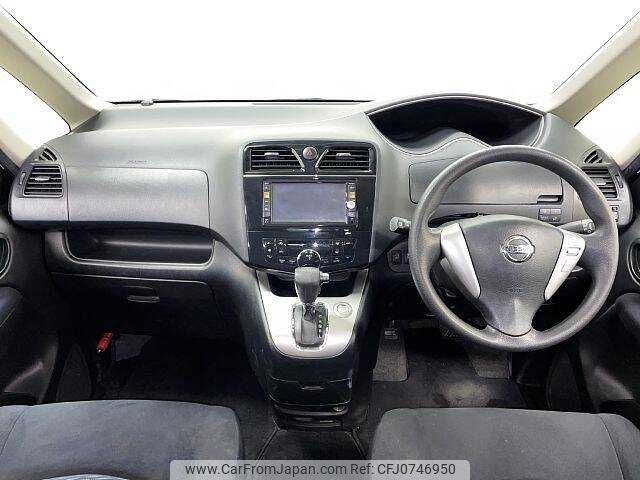 nissan serena 2012 504928-927947 image 1