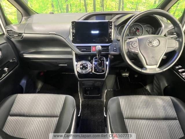 toyota voxy 2019 -TOYOTA--Voxy DBA-ZRR85W--ZRR85-0121330---TOYOTA--Voxy DBA-ZRR85W--ZRR85-0121330- image 2