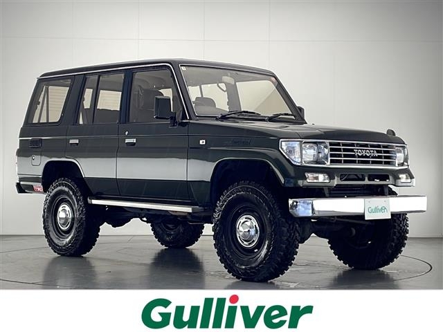 car_e02e82af-c4a6-46d6-bd6d-