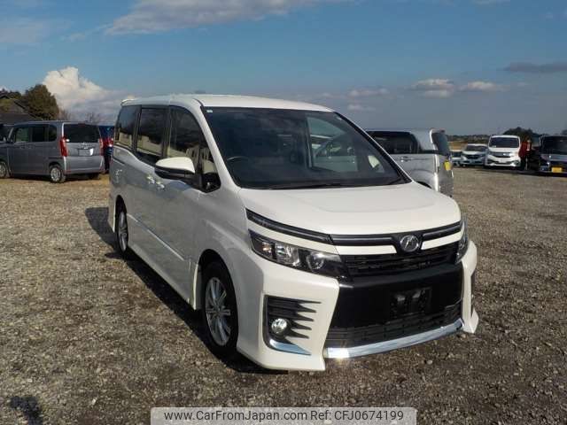 toyota voxy 2017 -TOYOTA--Voxy DBA-ZRR80W--ZRR80-0335622---TOYOTA--Voxy DBA-ZRR80W--ZRR80-0335622- image 1