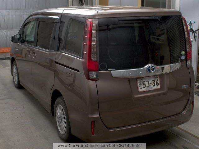 toyota noah 2014 CFJ1426552 image 2