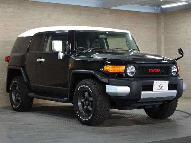 toyota fj-cruiser 2015 2455216-33276 image 1