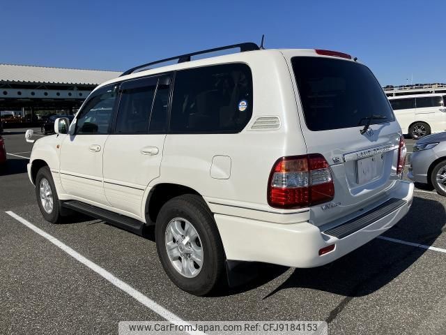 toyota land-cruiser-100 2005 quick_quick_GH-UZJ100W_UZJ100-0155935 image 2
