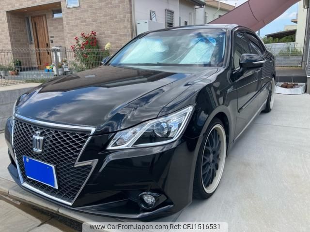 toyota crown 2013 CFJ1516531 image 1