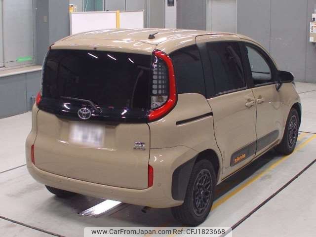 toyota sienta 2023 CFJ1823668 image 2