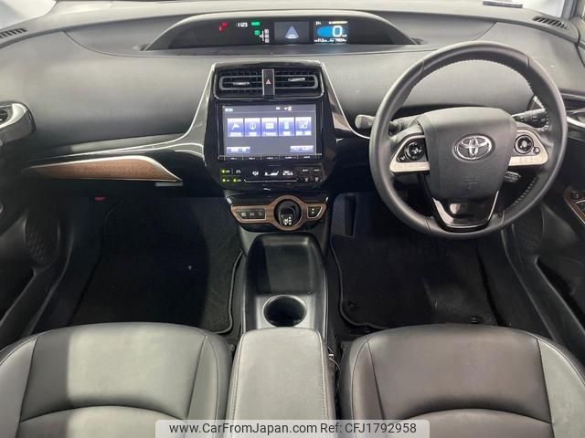 toyota prius 2016 CFJ1792958 image 2