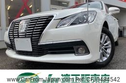 toyota crown 2015 -TOYOTA 【新潟 301ﾁ1966】--Crown GRS211--6005839---TOYOTA 【新潟 301ﾁ1966】--Crown GRS211--6005839-