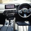 bmw 5-series 2019 quick_quick_3DA-JP20_WBAJP52000BP79878 image 6