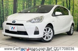 toyota aqua 2012 CFJ1708036