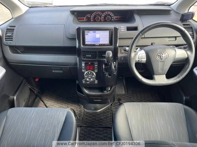 toyota noah 2011 -TOYOTA--Noah DBA-ZRR75W--ZRR75-0083216---TOYOTA--Noah DBA-ZRR75W--ZRR75-0083216- image 2