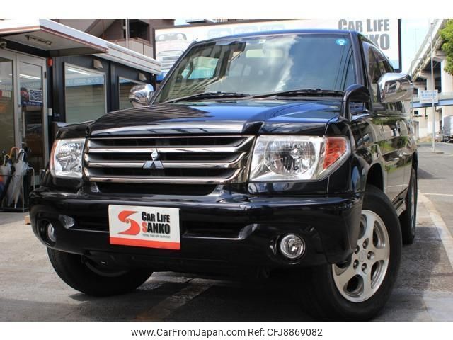 さ出品 1998/08 車＆バイク Pajero IO H76WおよびShogun Pinin RHDモデル1998