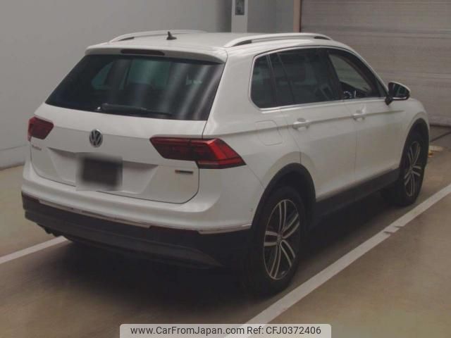 volkswagen tiguan 2018 quick_quick_LDA-5NDFGF_WVGZZZ5NZJW949704 image 2