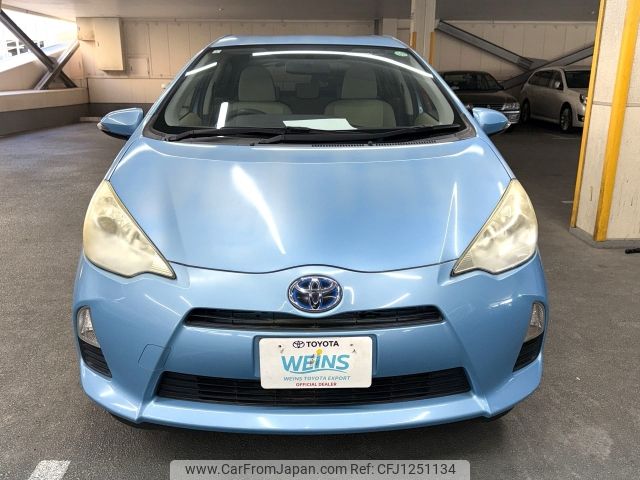toyota aqua 2013 AF-NHP10-2195451 image 2