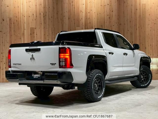 mitsubishi triton 2025 CFJ1867687 image 2