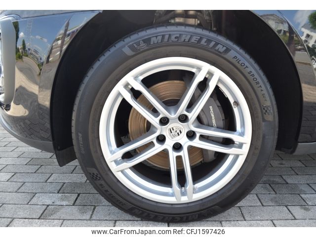 porsche macan 2021 CFJ1597426 image 2