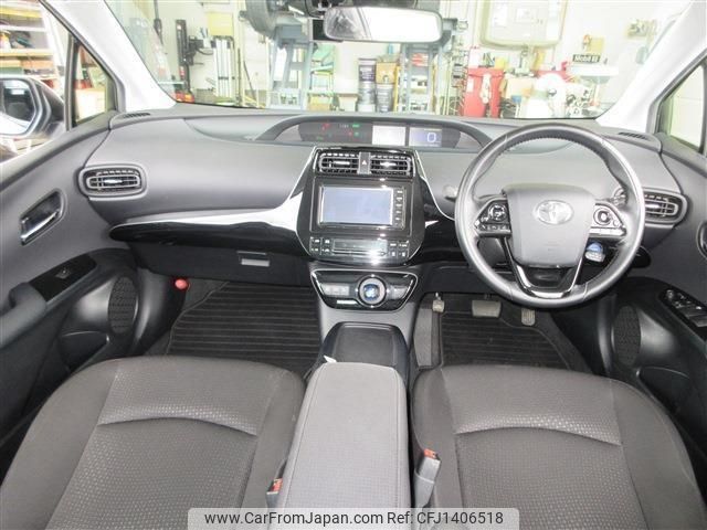 toyota prius 2019 CFJ1406518 image 2