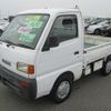 suzuki-carry-truck-1995-1990-car_e08e7a6c-1db0-41dc-b1e7-fe9ab4f661af