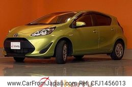 toyota aqua 2017 CFJ1456013
