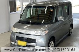 daihatsu tanto 2010 CFJ1693168