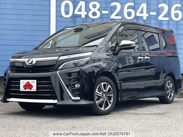 toyota voxy 2019 -TOYOTA--Voxy DBA-ZRR80W--ZRR80-0495821---TOYOTA--Voxy DBA-ZRR80W--ZRR80-0495821- image 1