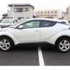 toyota c-hr 2017 quick_quick_DAA-ZYX10_ZYX10-2082573 image 10