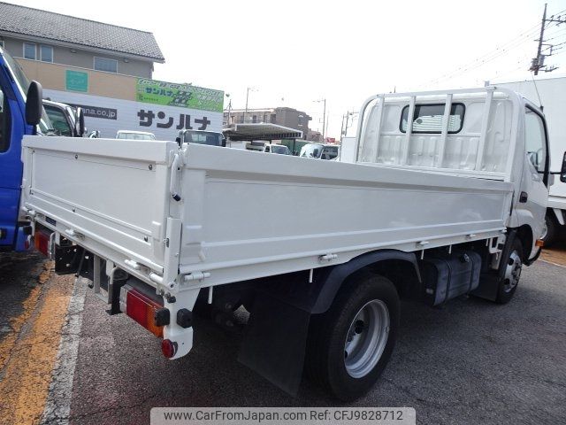 toyota dyna-truck 2018 -TOYOTA--Dyna XZU605--0022070---TOYOTA--Dyna XZU605--0022070- image 2