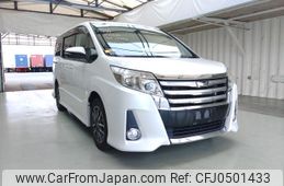 toyota noah 2014 ENHANCEAUTO_1_ea291442